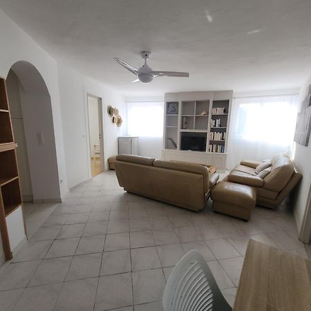A Louer Haut De Villa 4 Pieces A Sainte-Maxime Golfe De St-Tropez Luaran gambar