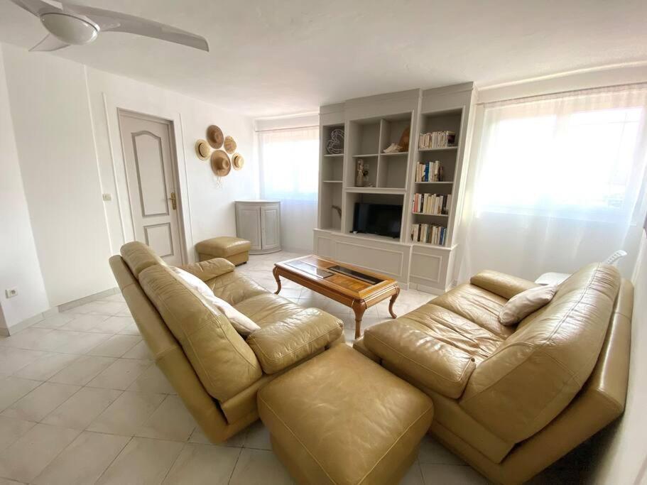 A Louer Haut De Villa 4 Pieces A Sainte-Maxime Golfe De St-Tropez Luaran gambar