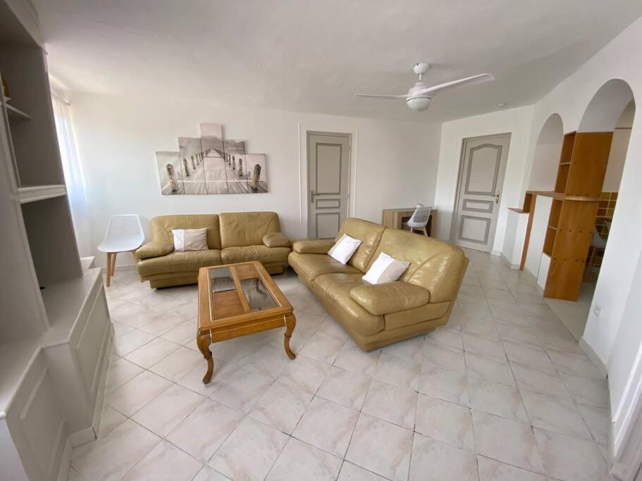 A Louer Haut De Villa 4 Pieces A Sainte-Maxime Golfe De St-Tropez Luaran gambar